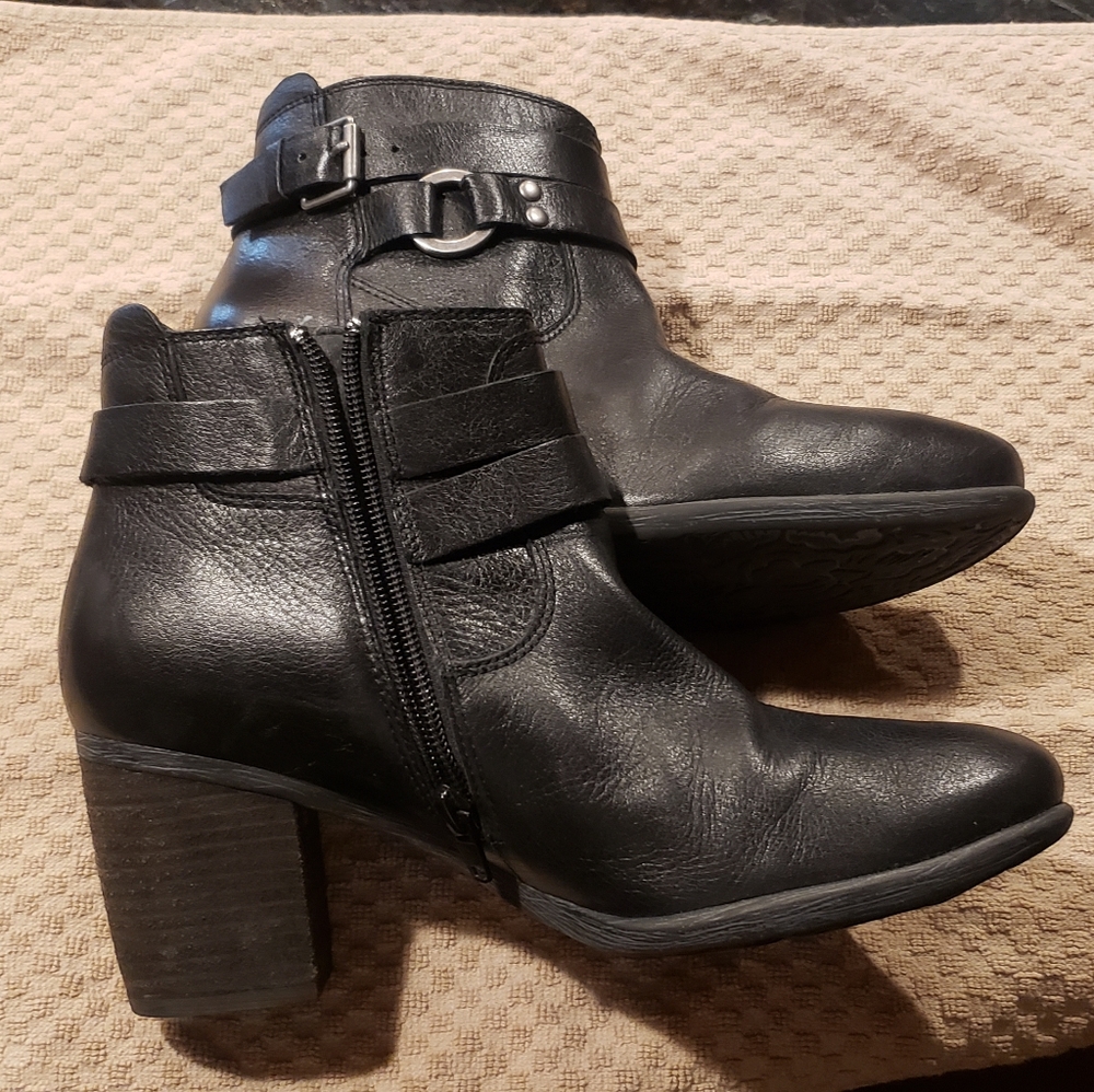 Josef Seibel womens black booties